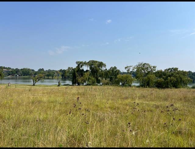 108,000M² VACANT LAND FOR SALE IN WONDERWATER